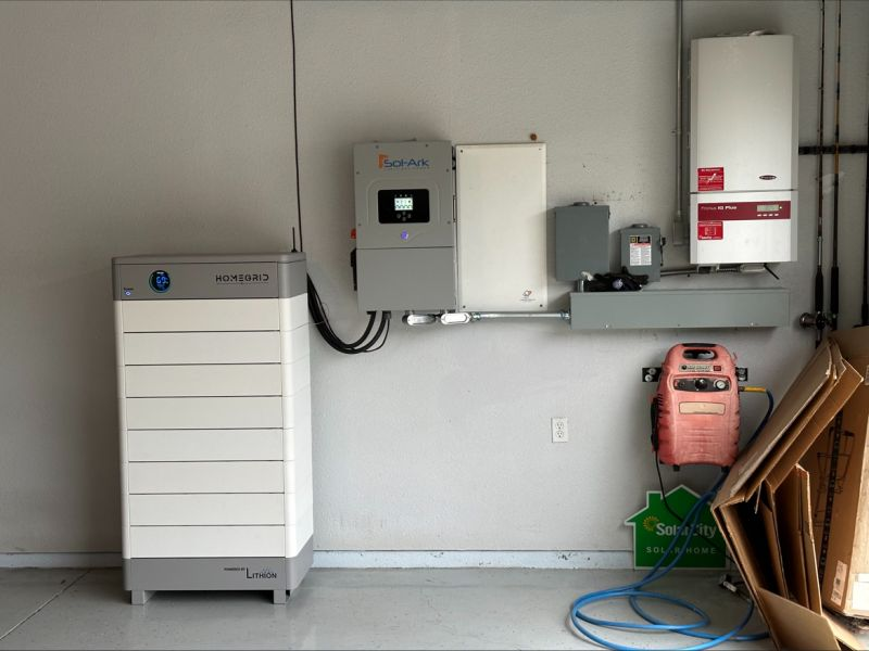 HomeGrid Stack'd 33.6 kWh - (7) 48V Standard All Weather Lithium Battery 4000051 + BMS and Base 4000044 HG-7-Stack